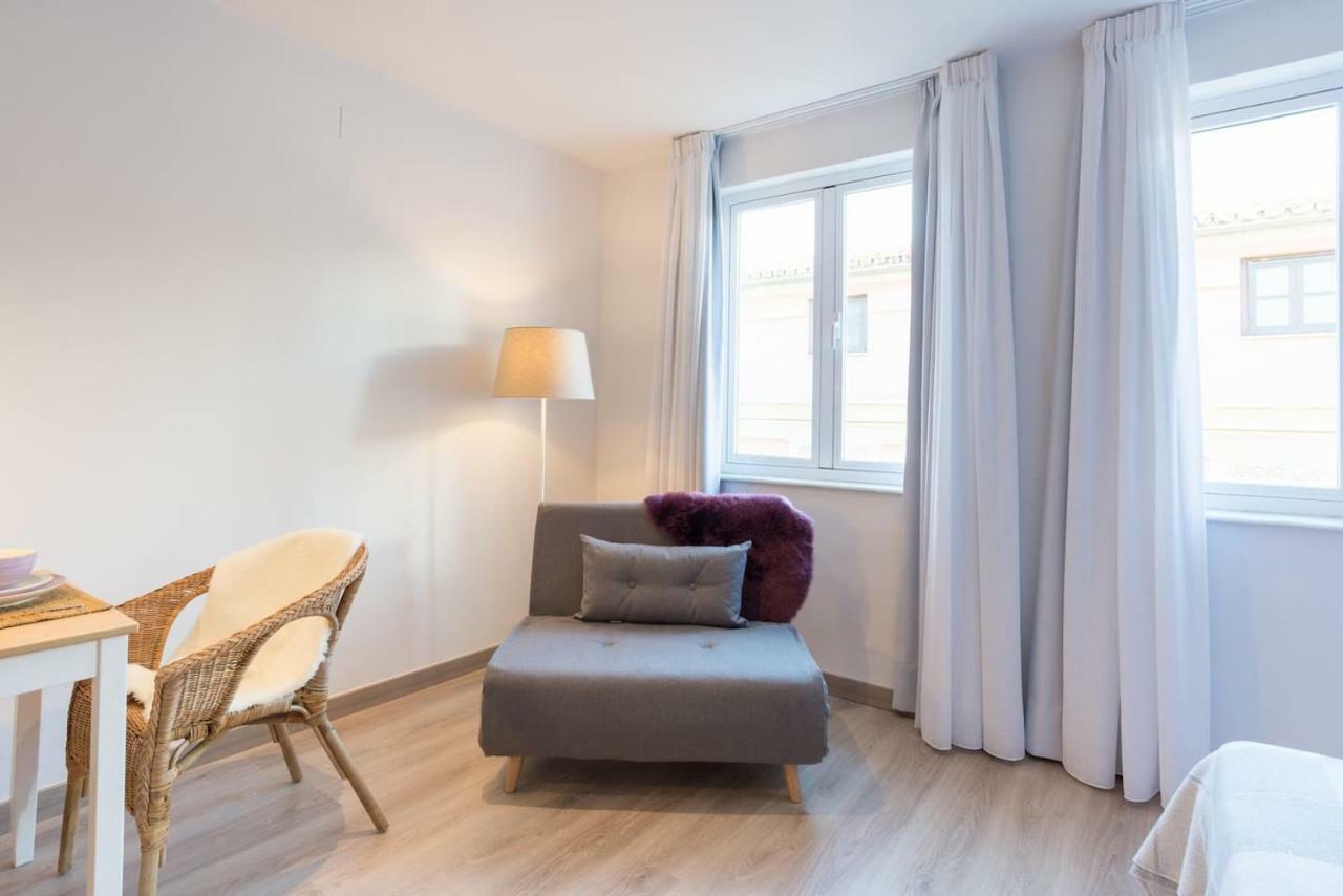 شقة مالقة  في Sharingco Atarazanas Premium Loft VII المظهر الخارجي الصورة